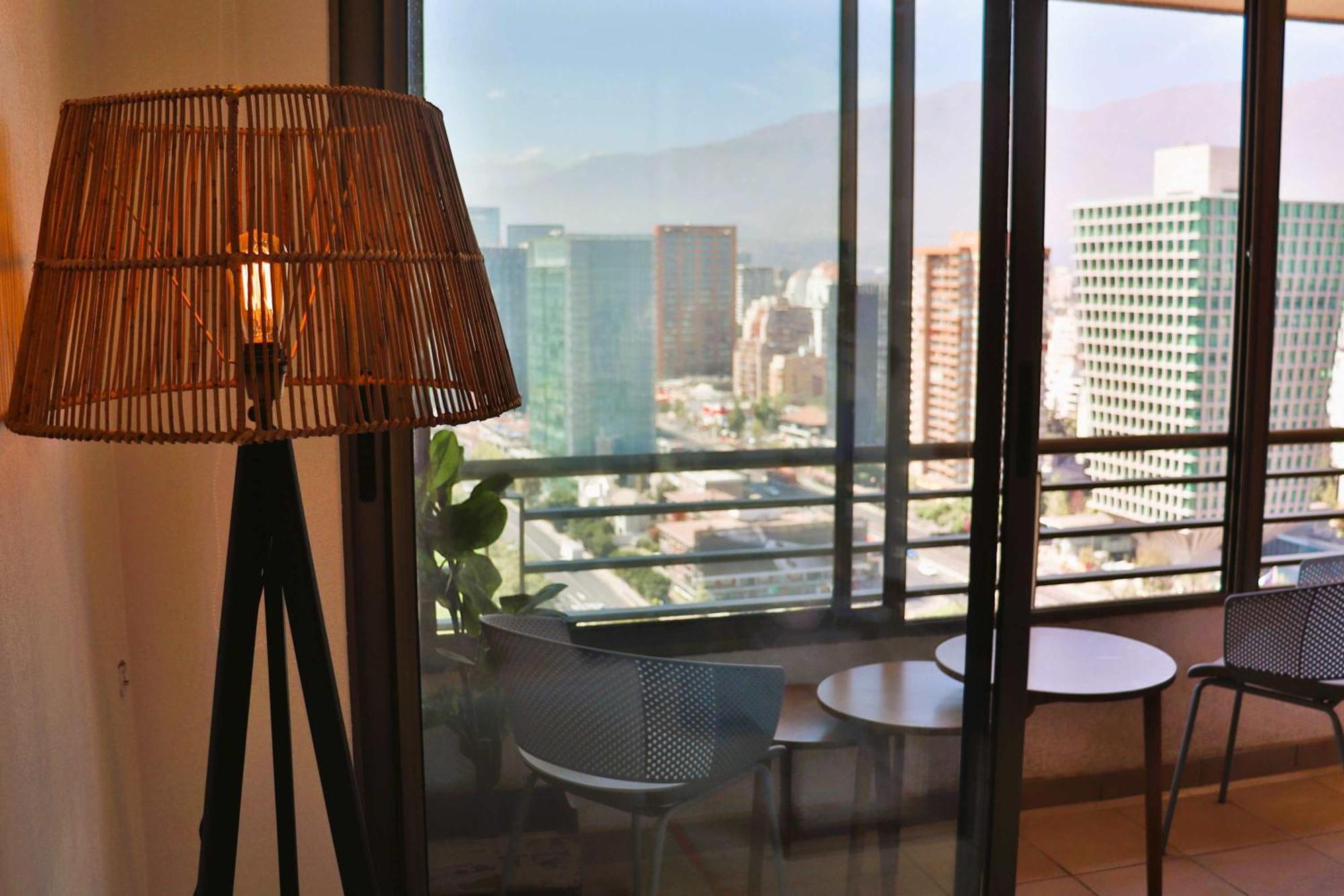 Hom I Depto 1d En Condes Metro Escuela Militar Avn0423 Apartamento Santiago de Chile